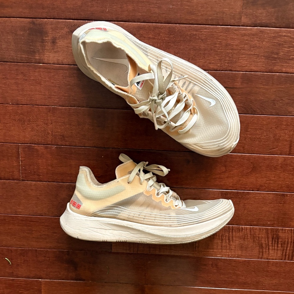 Nike Zoom Fly SP Translucent Running Shoes